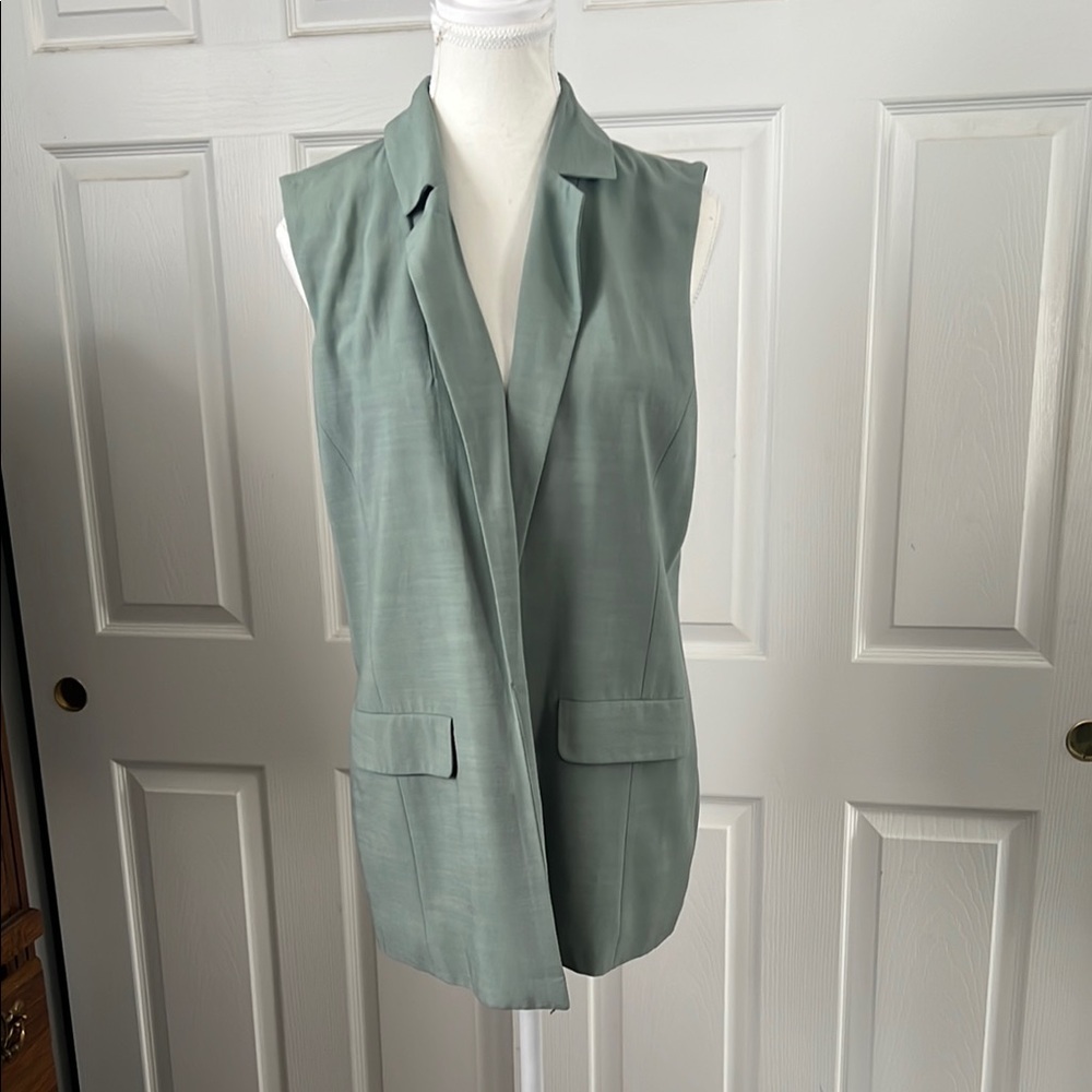 Bar III Sage Sleeveless Vest